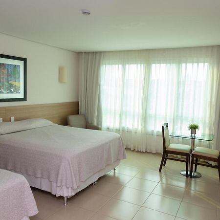 Hotel Grand Park Кампу-Гранди Экстерьер фото